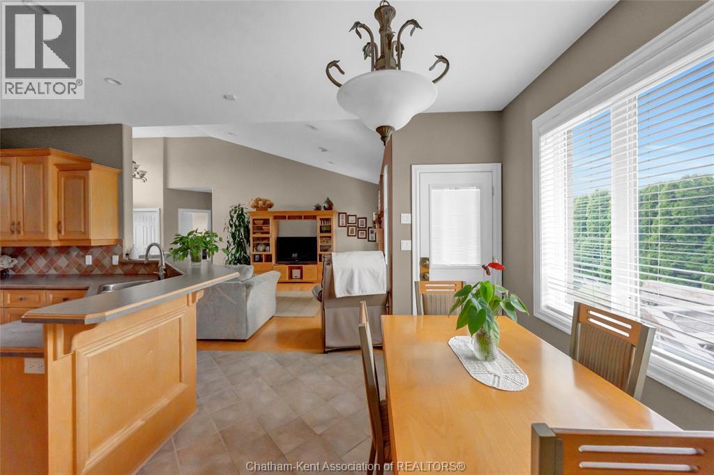 95 Henry O'way ... Property Photo 23
