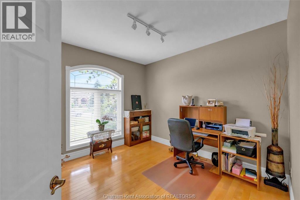 95 Henry O'way ... Property Photo 25