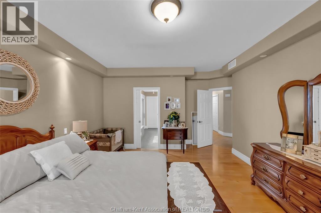 95 Henry O'way ... Property Photo 32