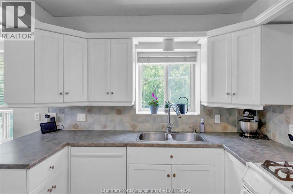 10 Van Allen Avenue Unit# 201 Property Photo 25