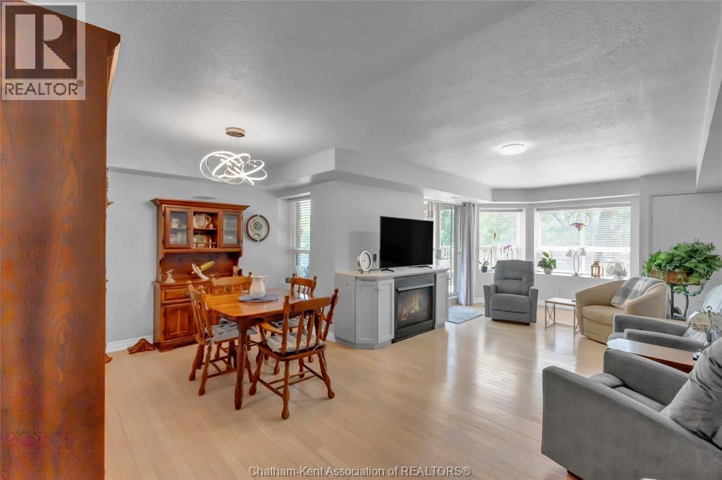 10 Van Allen Avenue Unit# 201 Property Photo 30