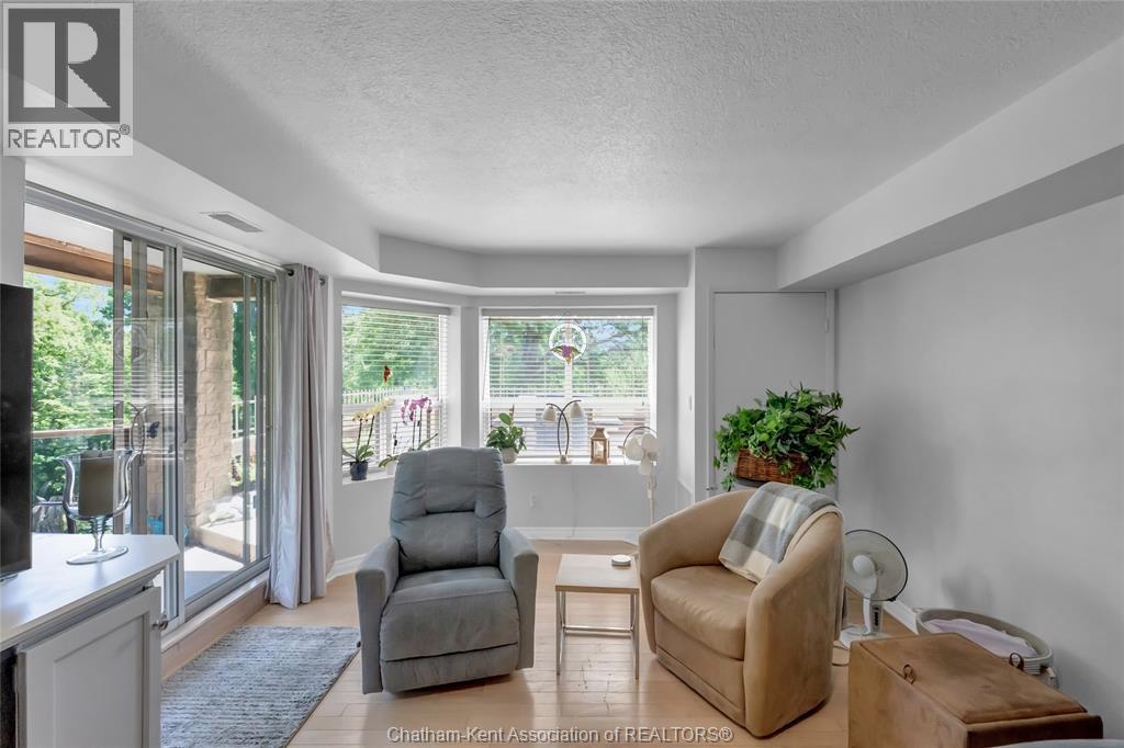 10 Van Allen Avenue Unit# 201 Property Photo 39