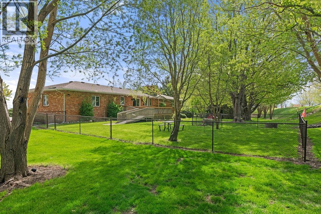 24122 Poppe Road Property Photo 8