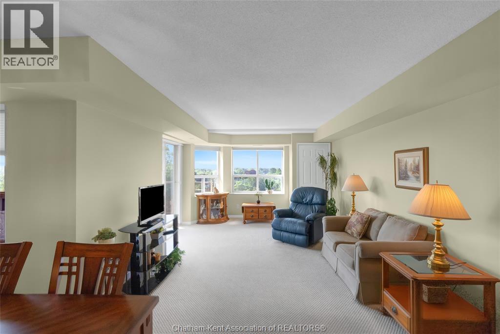 10 Van Allen Avenue Unit# 1001 Property Photo 26