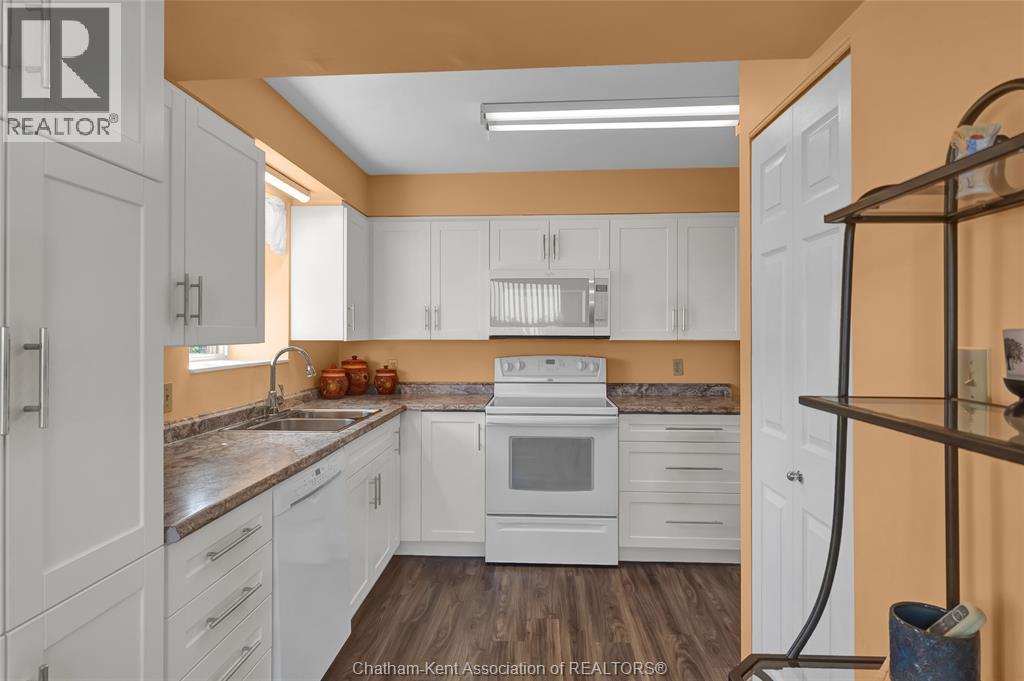 10 Van Allen Avenue Unit# 1001 Property Photo 40