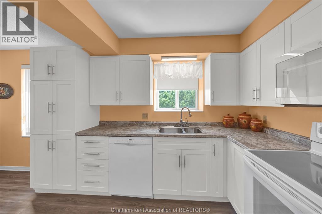 10 Van Allen Avenue Unit# 1001 Property Photo 42