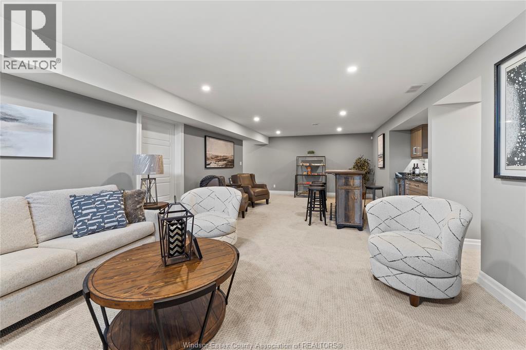 62 Redwood Avenue Property Photo 24