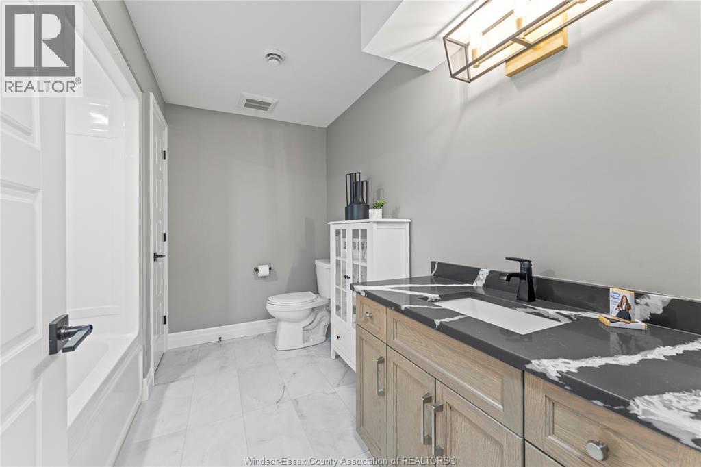 62 Redwood Avenue Property Photo 27