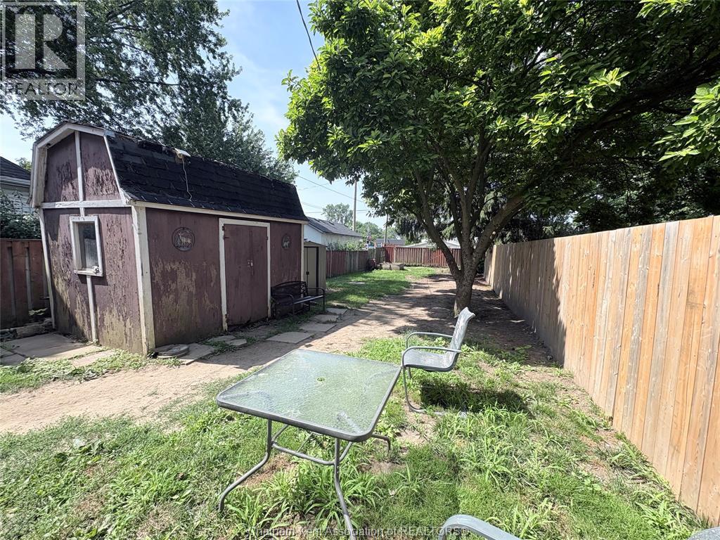 100 Joseph Street Property Photo 17