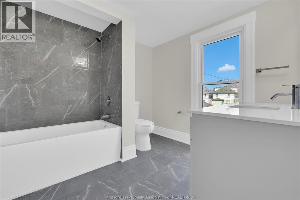 884 Moy Property Photo 18