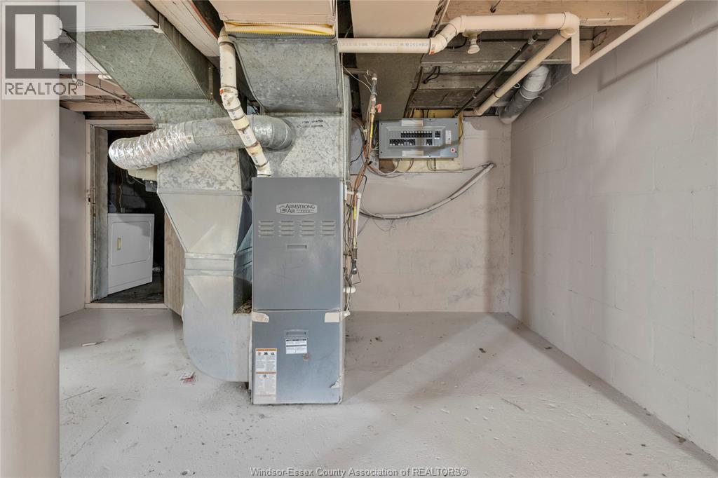 884 Moy Property Photo 28