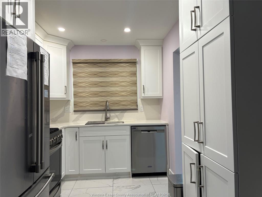 3295 Aurora Property Photo 5