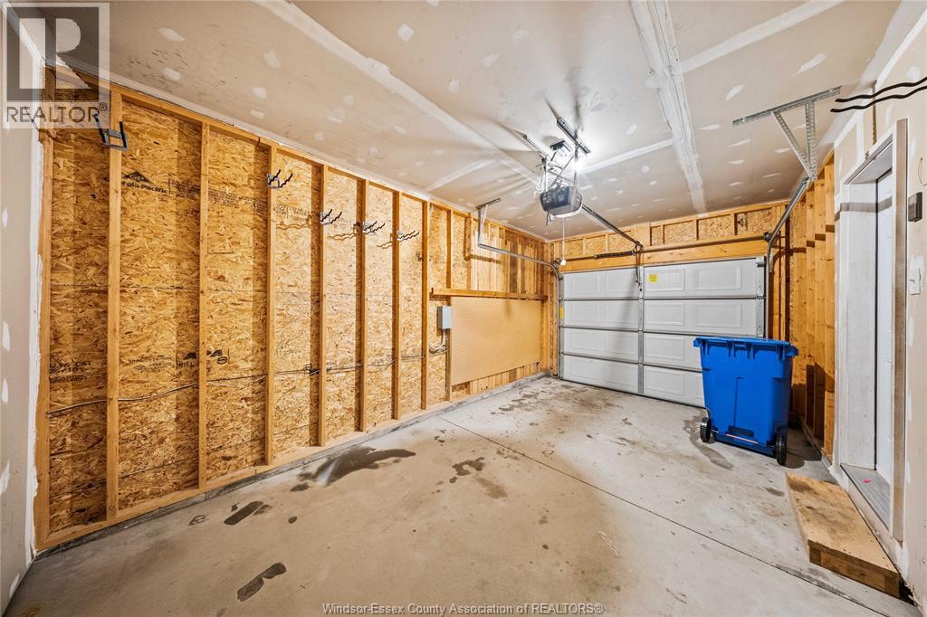 3237 Seville Property Photo 36