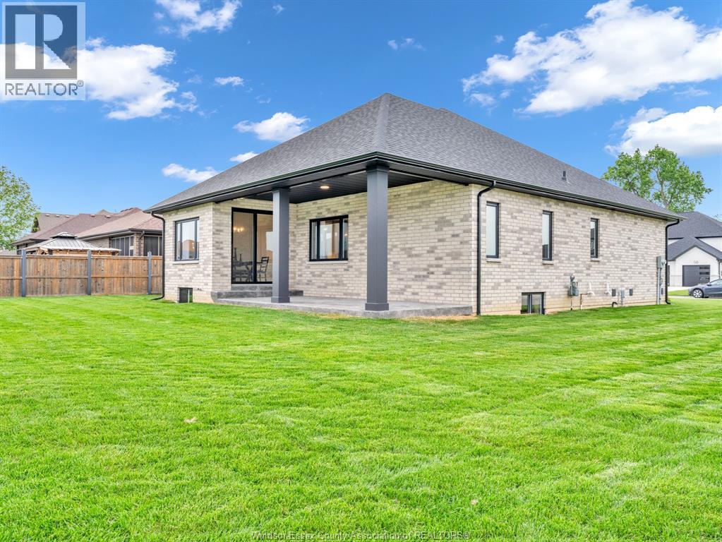 61 Hilton Court Property Photo 33