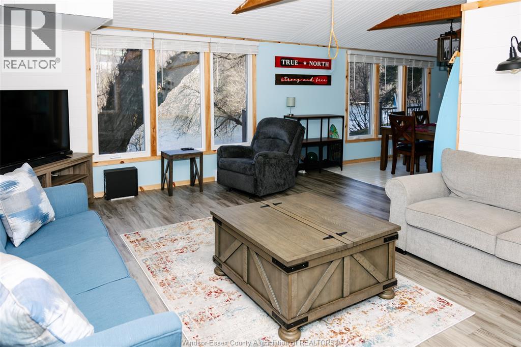 4228 Deep Bay Road Property Photo 17