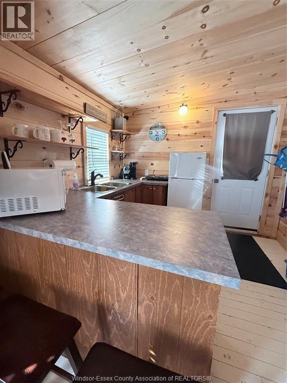4228 Deep Bay Road Property Photo 28