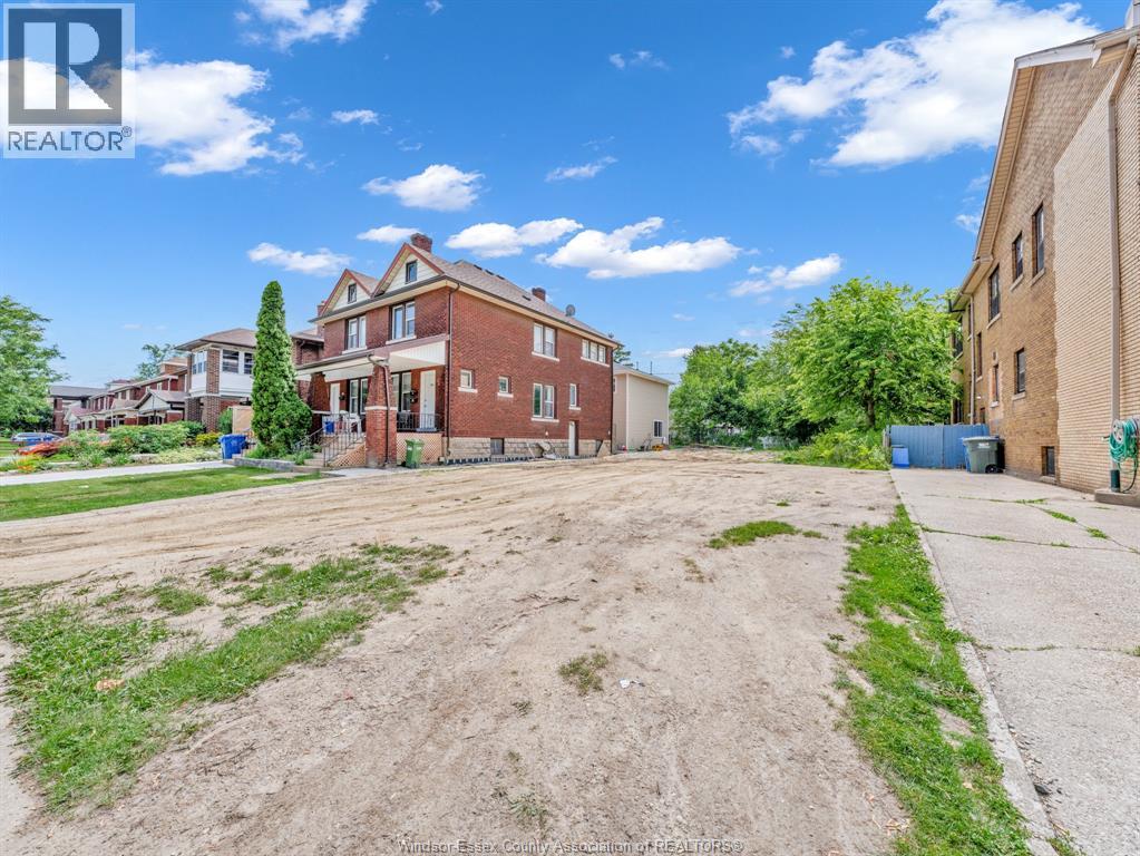 421 Partington Avenue Property Photo 21