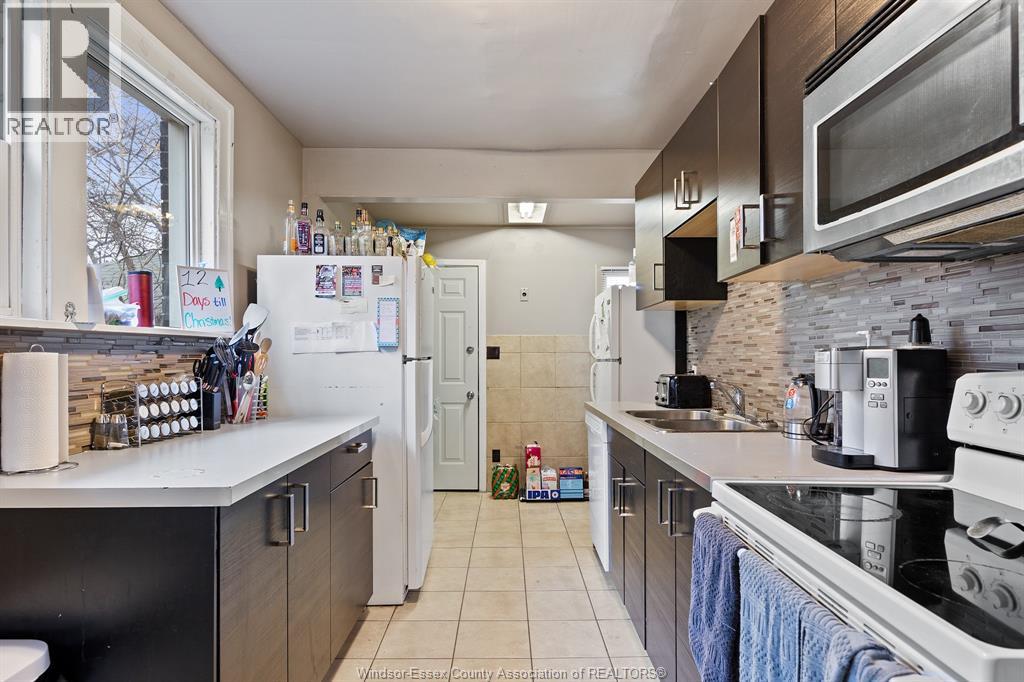568 Askin Property Photo 5