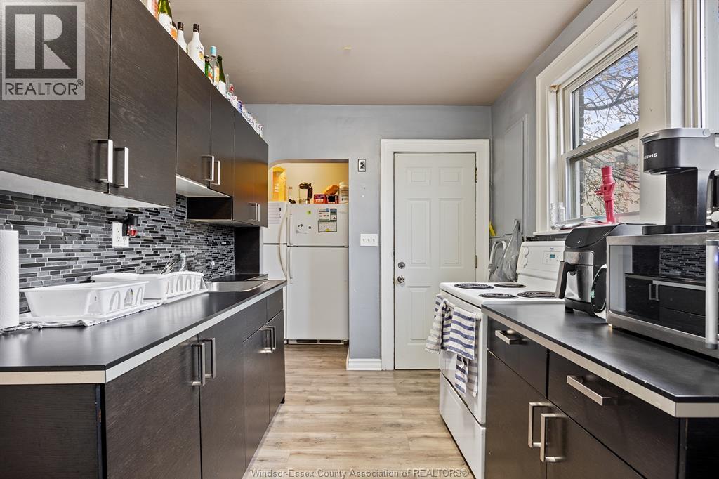 568 Askin Property Photo 19