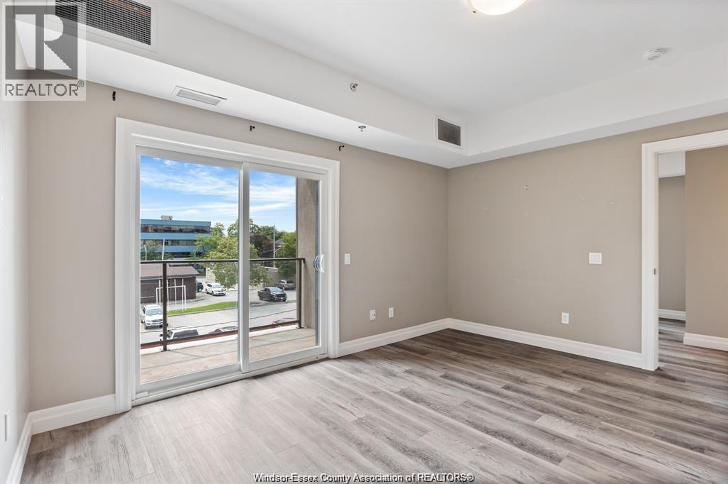 955 Ouellette Avenue Unit# 305 Property Photo 12