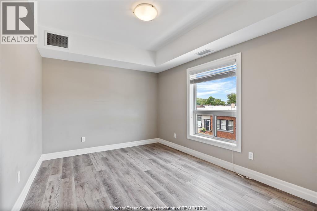 955 Ouellette Avenue Unit# 305 Property Photo 13