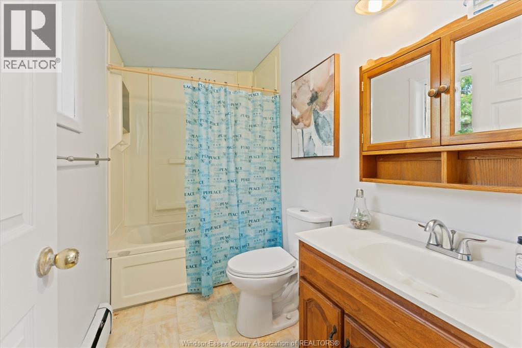 3740 Ouellette Property Photo 23