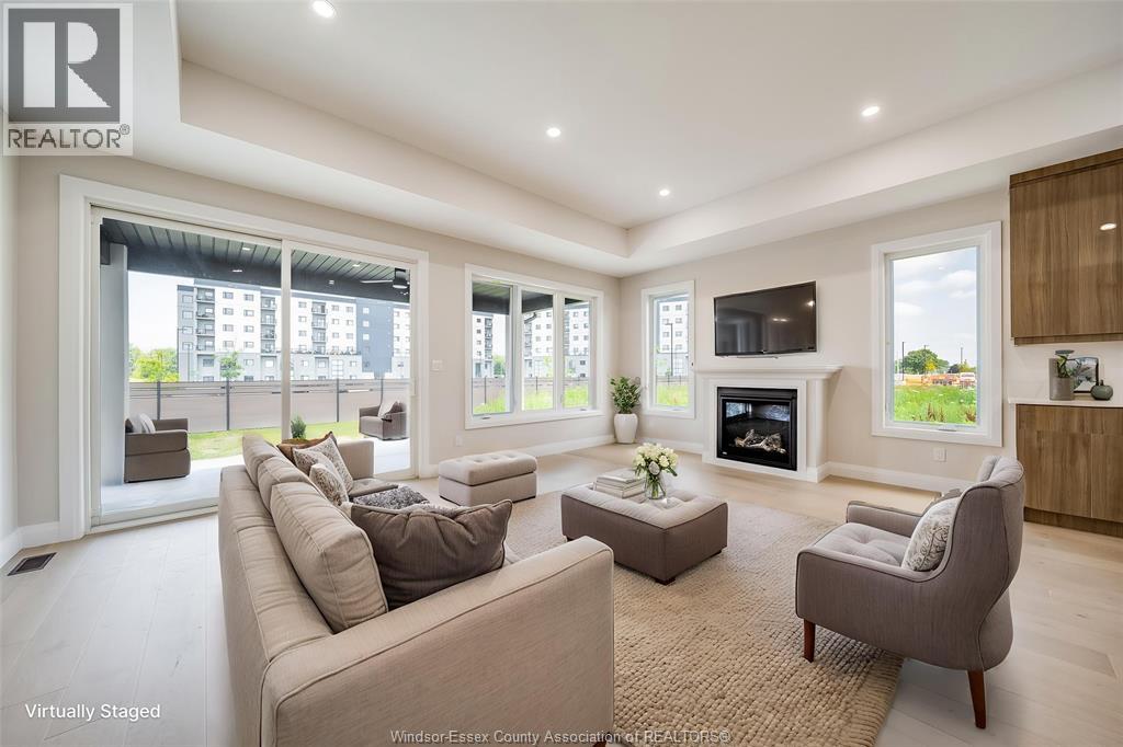 4519 Valerio Crois Property Photo 4