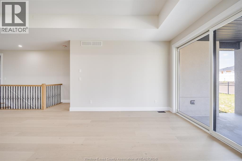 4519 Valerio Crois Property Photo 9