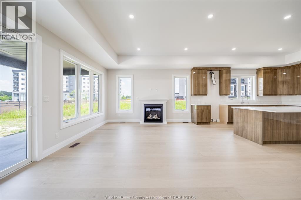 4519 Valerio Crois Property Photo 10