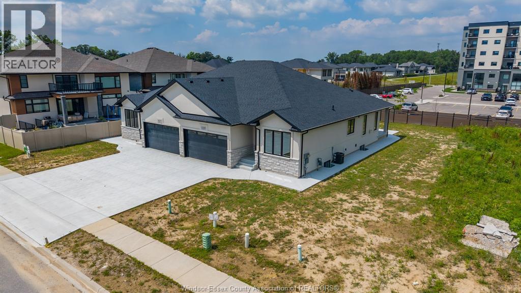 4519 Valerio Crois Property Photo 49