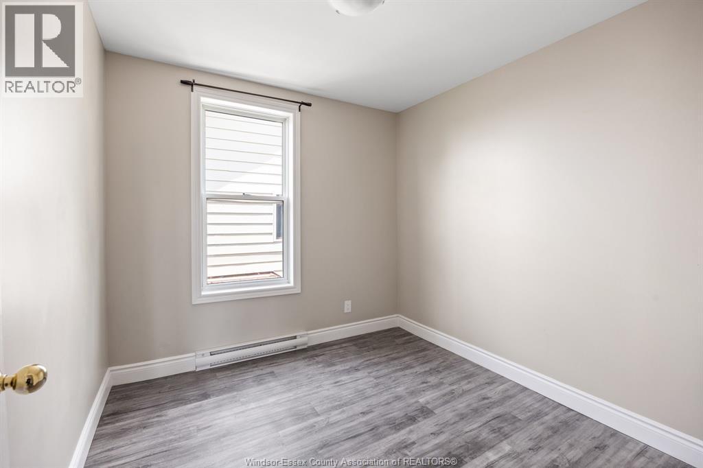 1381-83 Wellington Property Photo 17
