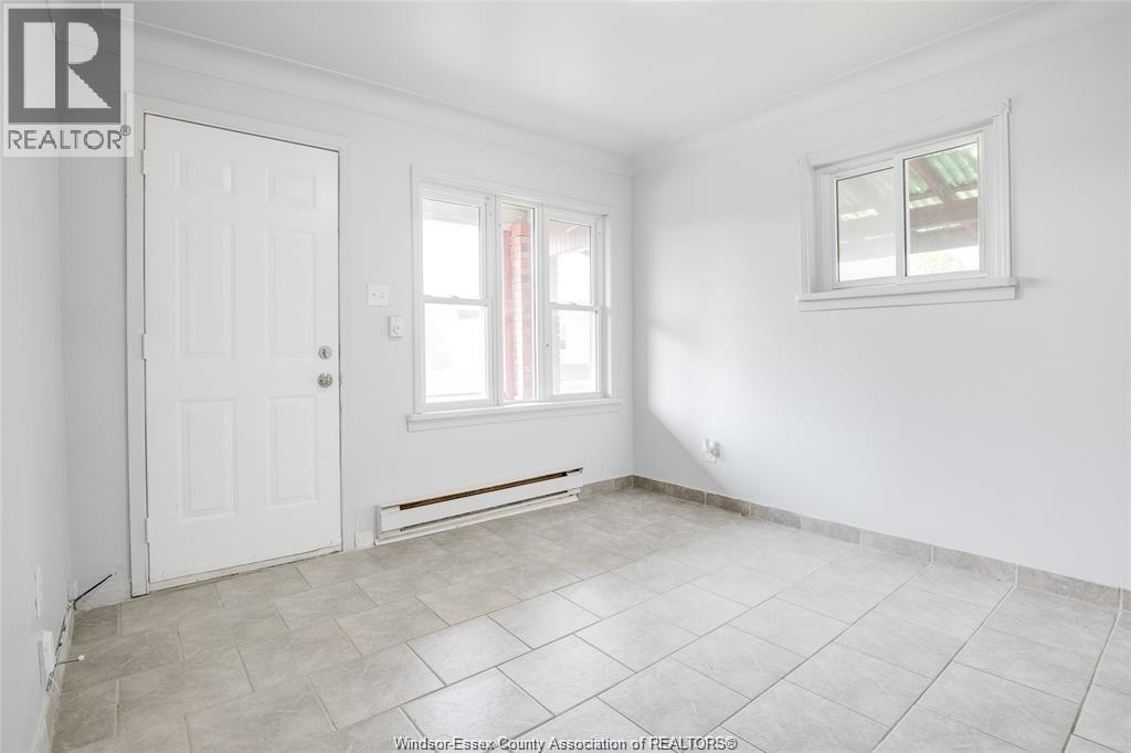 1238-1240 Niagara Street Property Photo 14