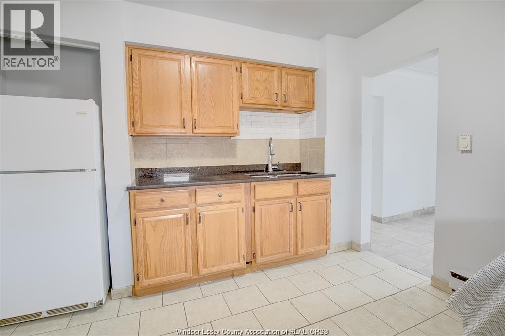 1238-1240 Niagara Street Property Photo 16