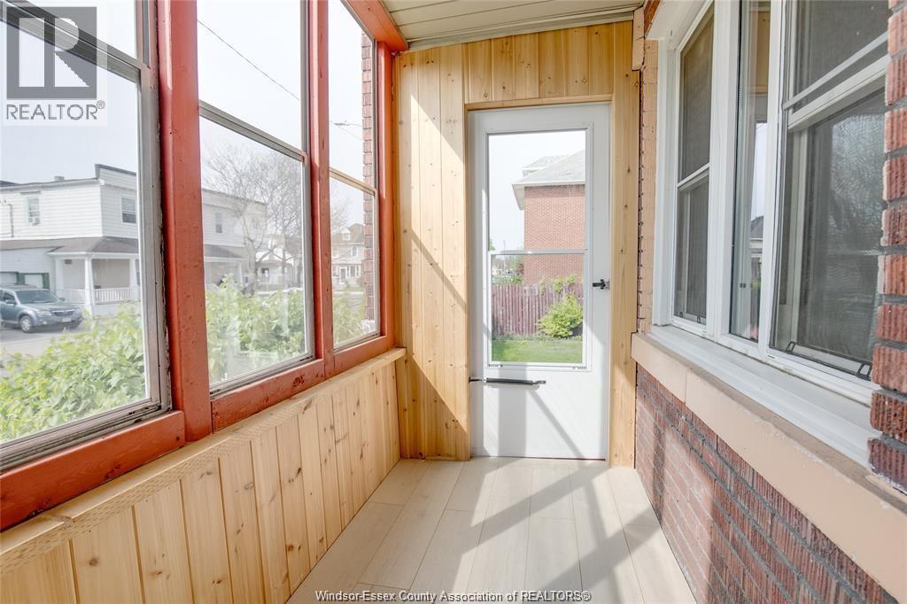 1238-1240 Niagara Street Property Photo 23