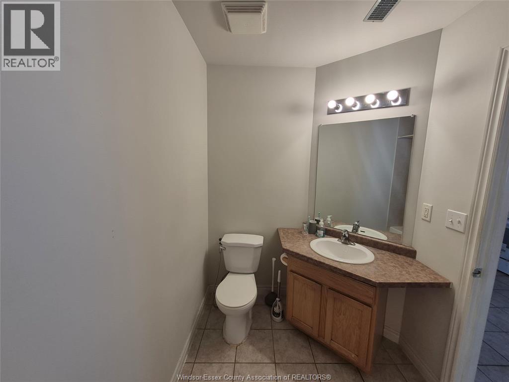 1756 Daytona Avenue Property Photo 6