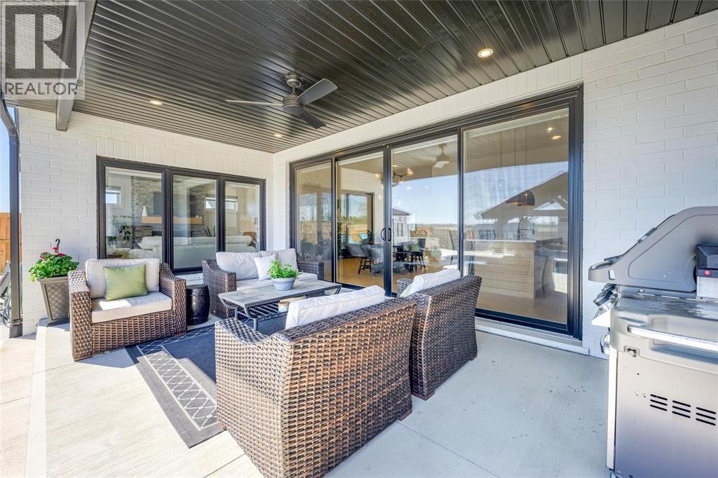 3661 Egremont Road Property Photo 15