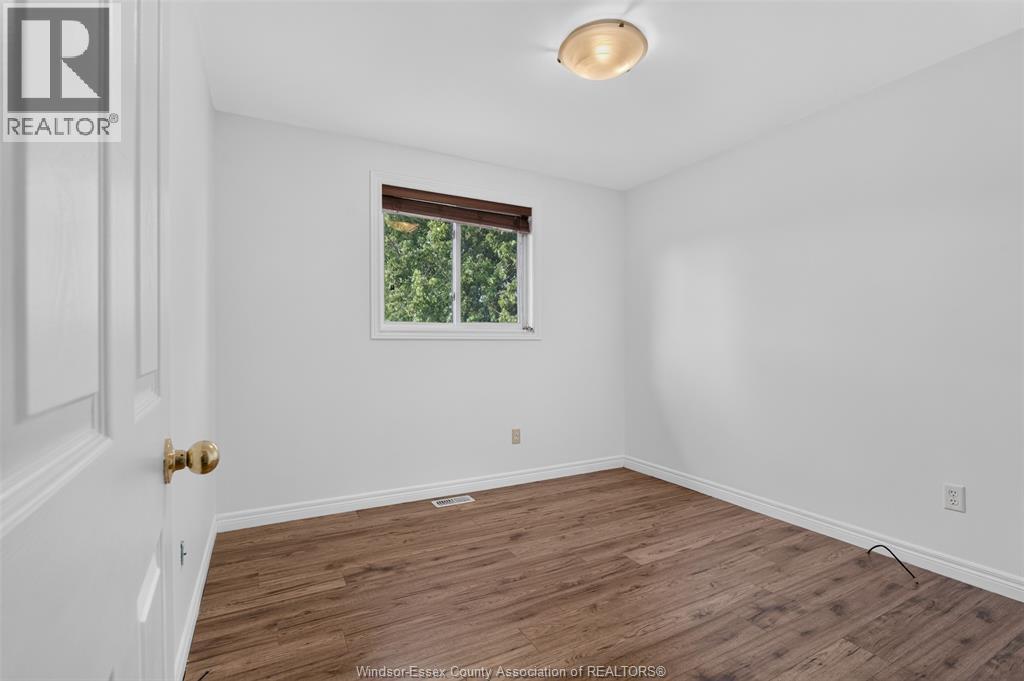 890 Southwood Drive Property Photo 24