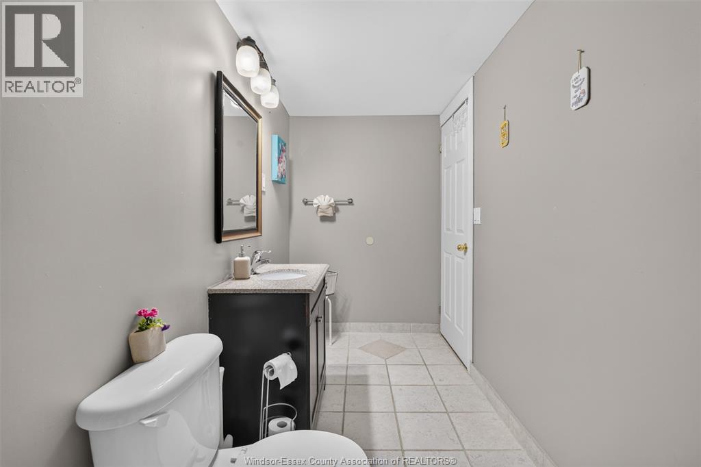 890 Southwood Drive Property Photo 37