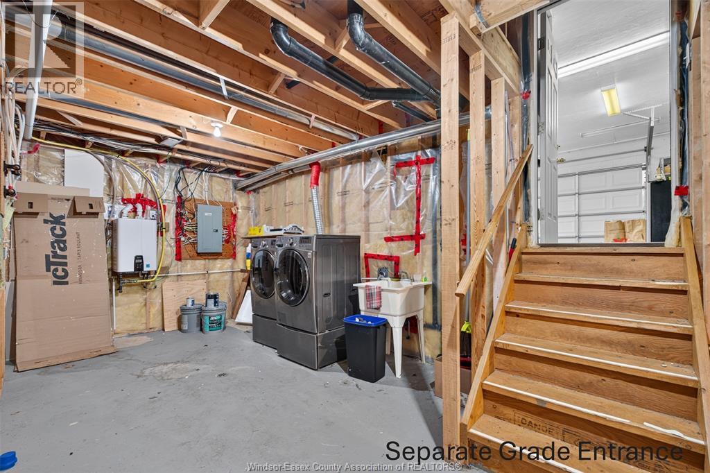 890 Southwood Drive Property Photo 38