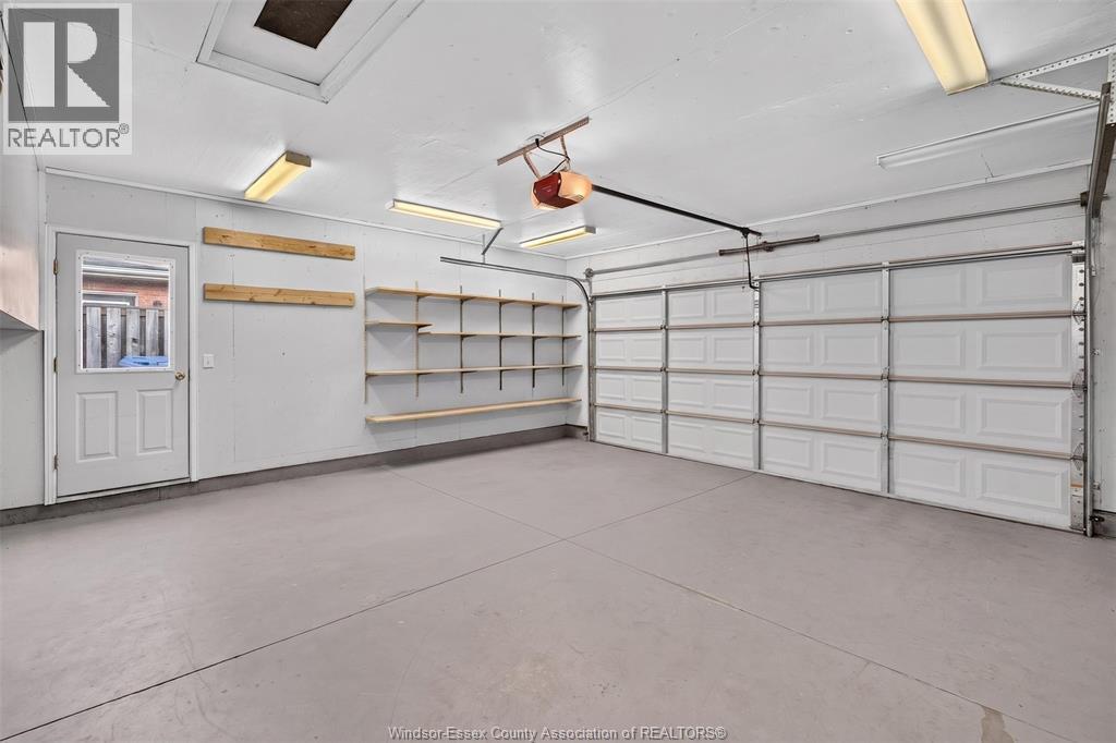 890 Southwood Drive Property Photo 39