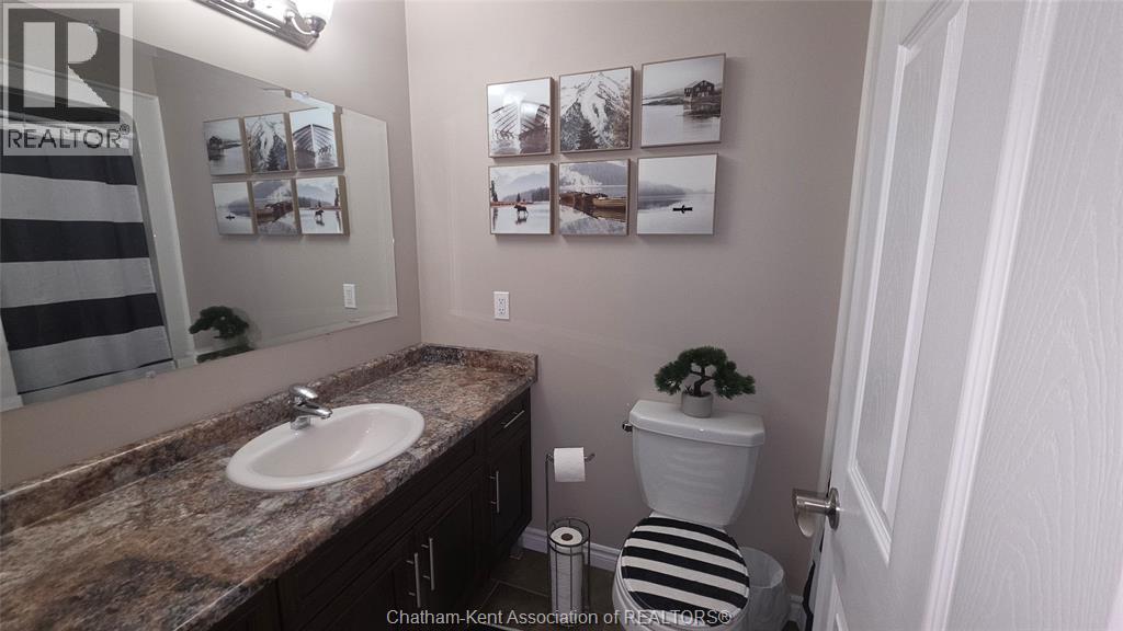 422 Twilight Trail Property Photo 11
