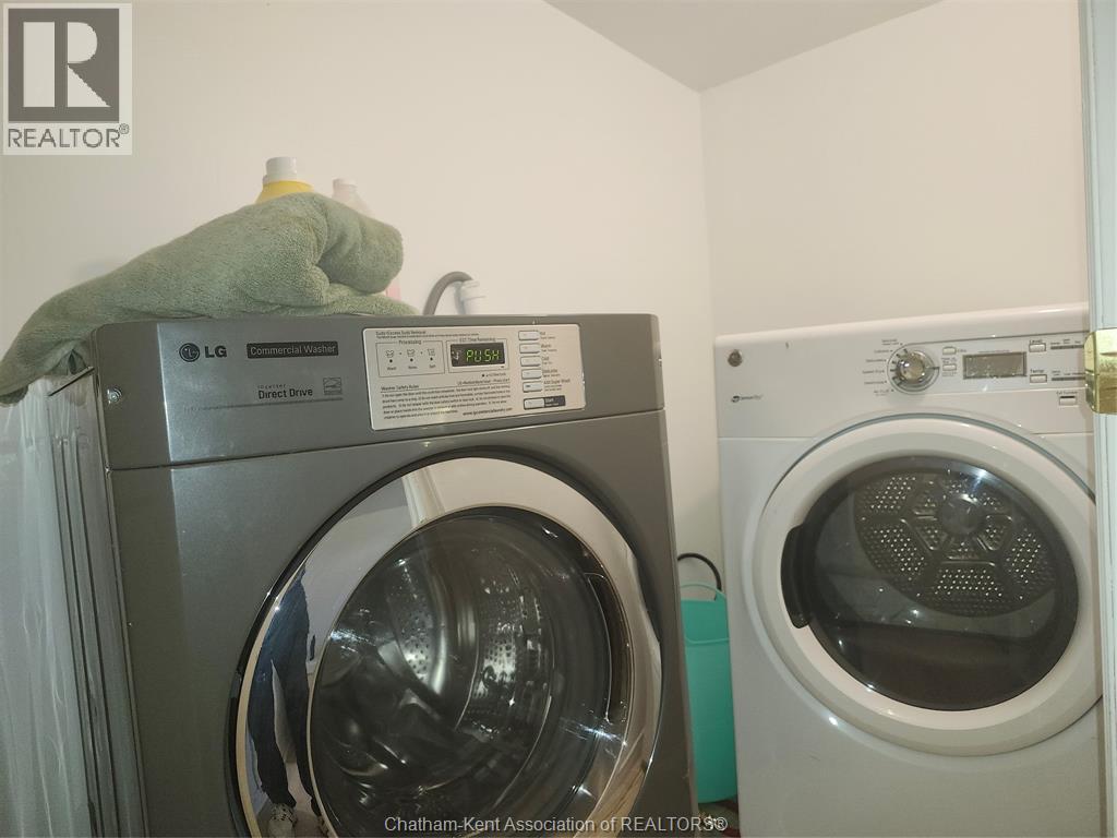 696 Cameron Road Property Photo 6