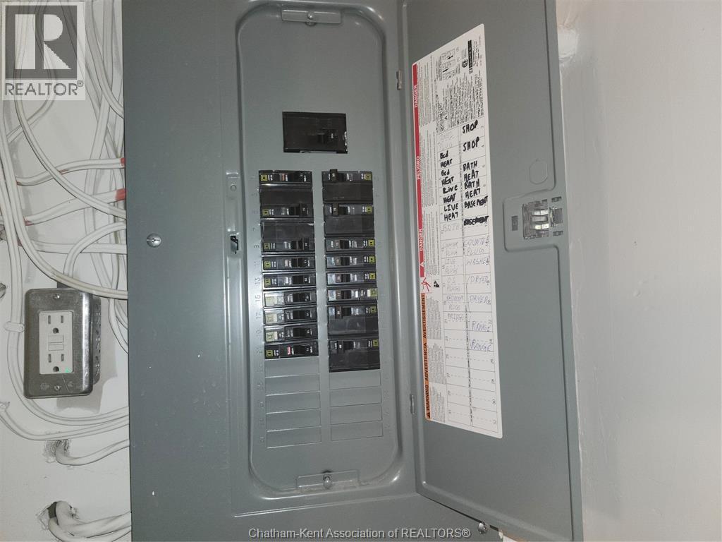 696 Cameron Road Property Photo 12