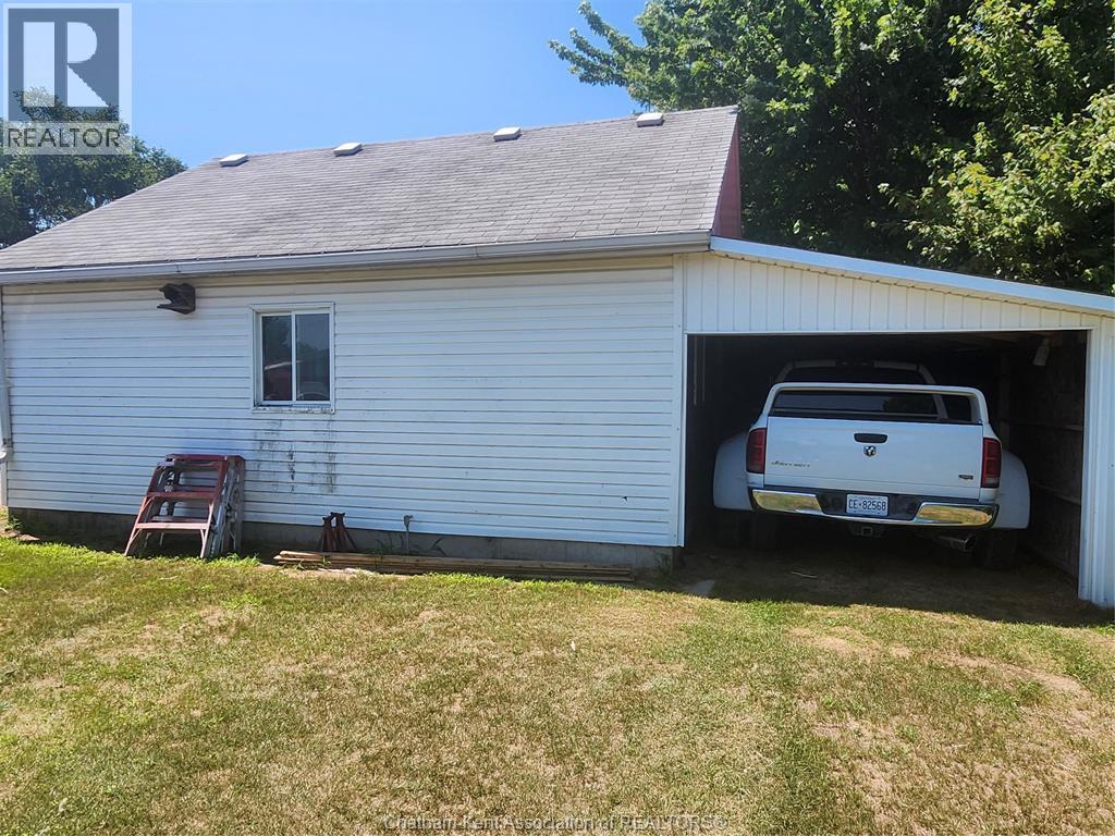 696 Cameron Road Property Photo 26