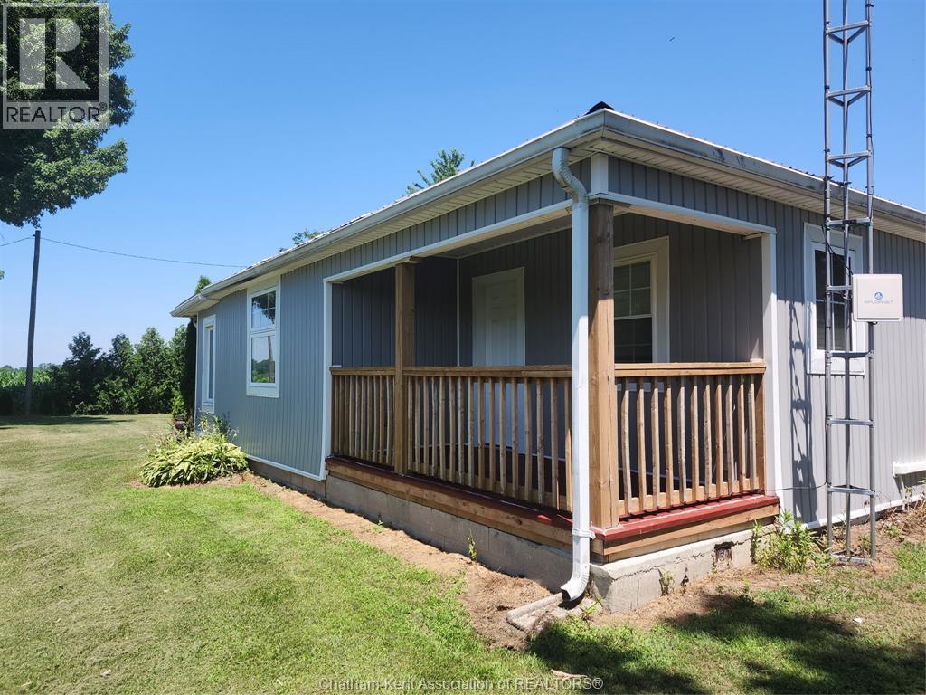 696 Cameron Road Property Photo 32