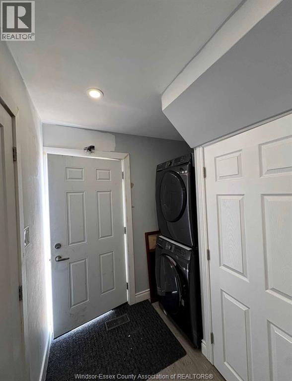 1409 Langlois Unit# Upper Property Photo 6