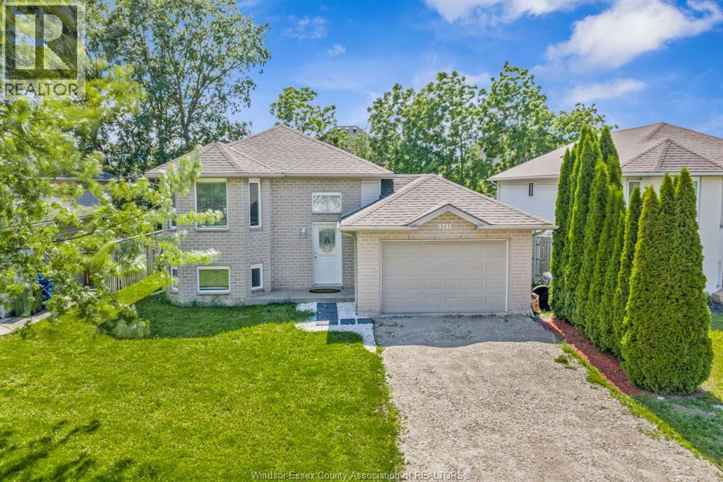 3711 MAGUIRE
