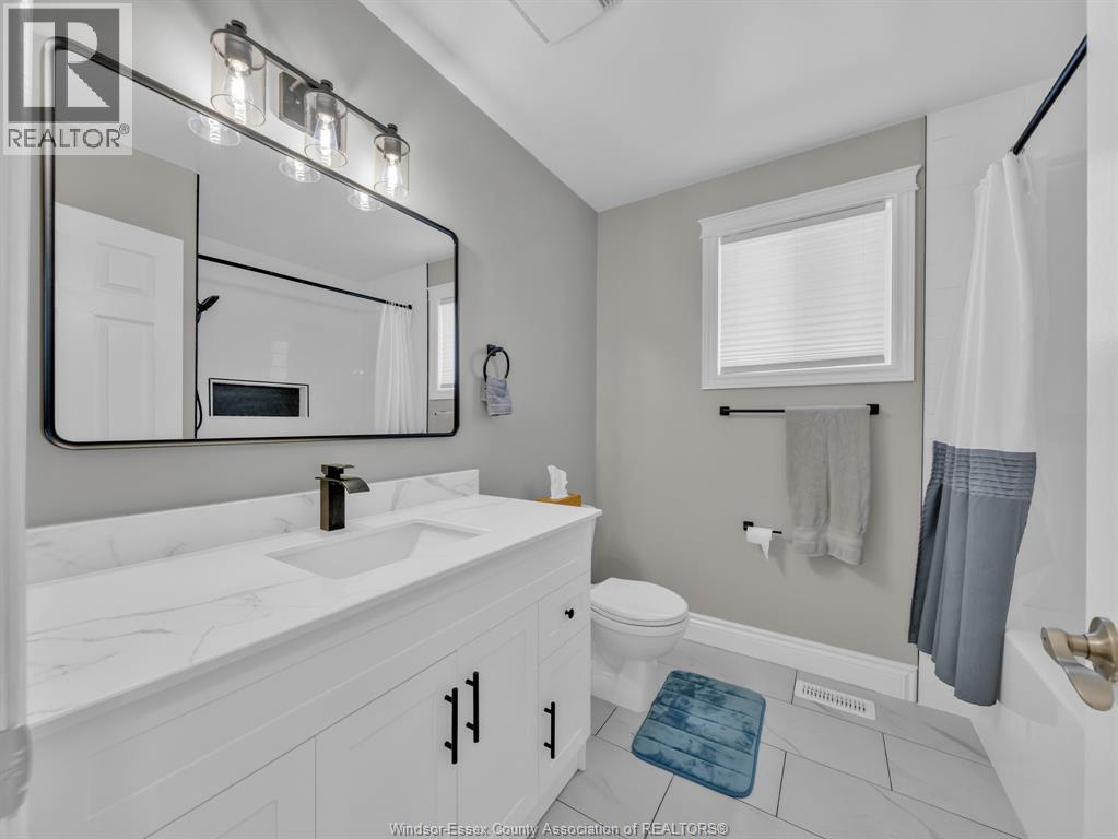 3711 Maguire Property Photo 31