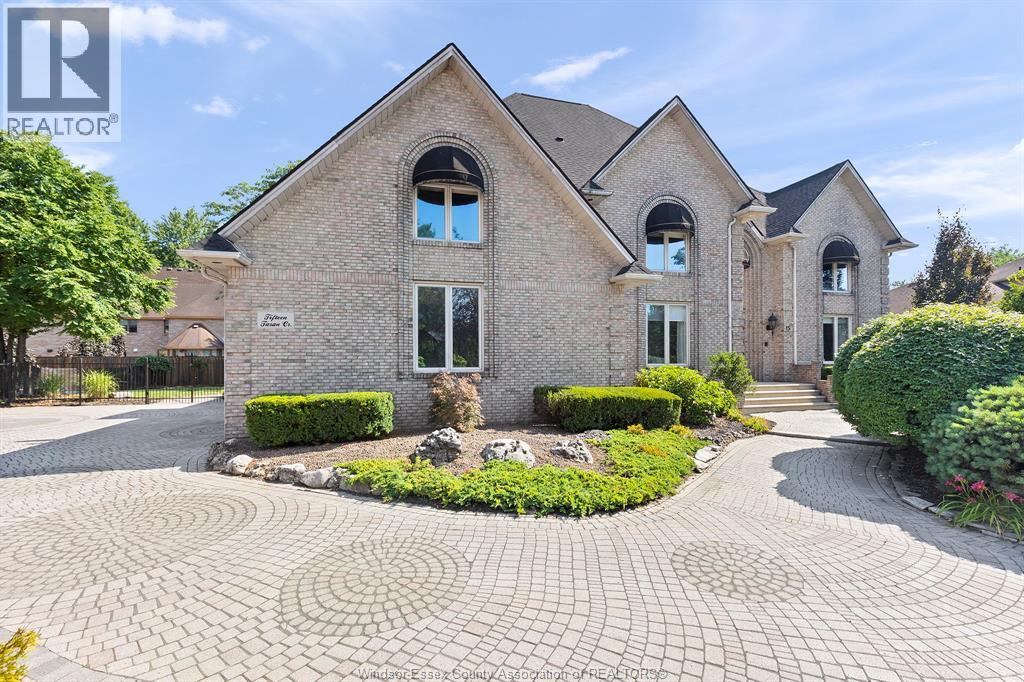 15 Fasan CRESCENT