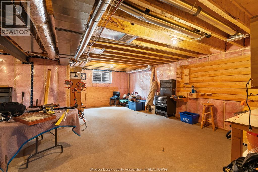 223 Livingstone Crescent Property Photo 34